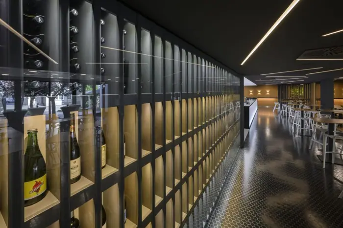 Hotel Amande Hustopeče — sklenářská realizace SKLOMONT, fotografie 18