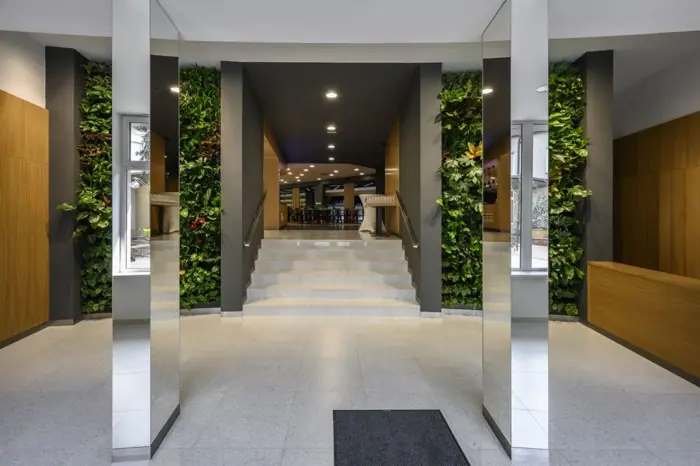 Hotel Amande Hustopeče — sklenářská realizace SKLOMONT, fotografie 47
