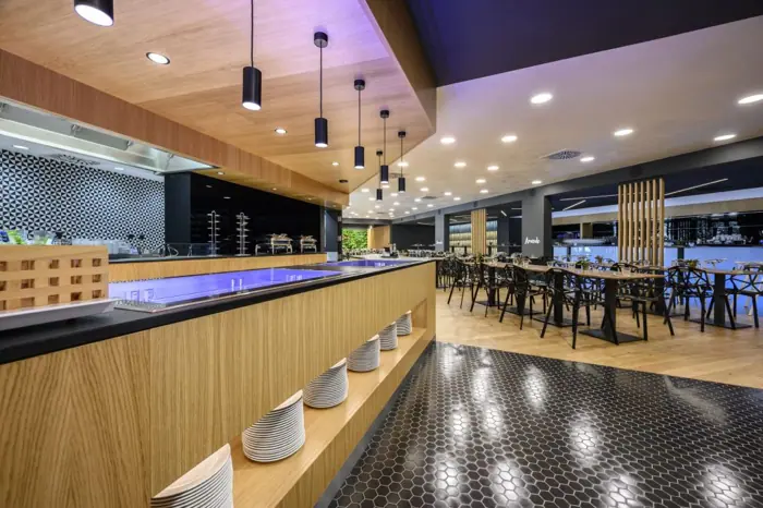 Hotel Amande Hustopeče — sklenářská realizace SKLOMONT, fotografie 49